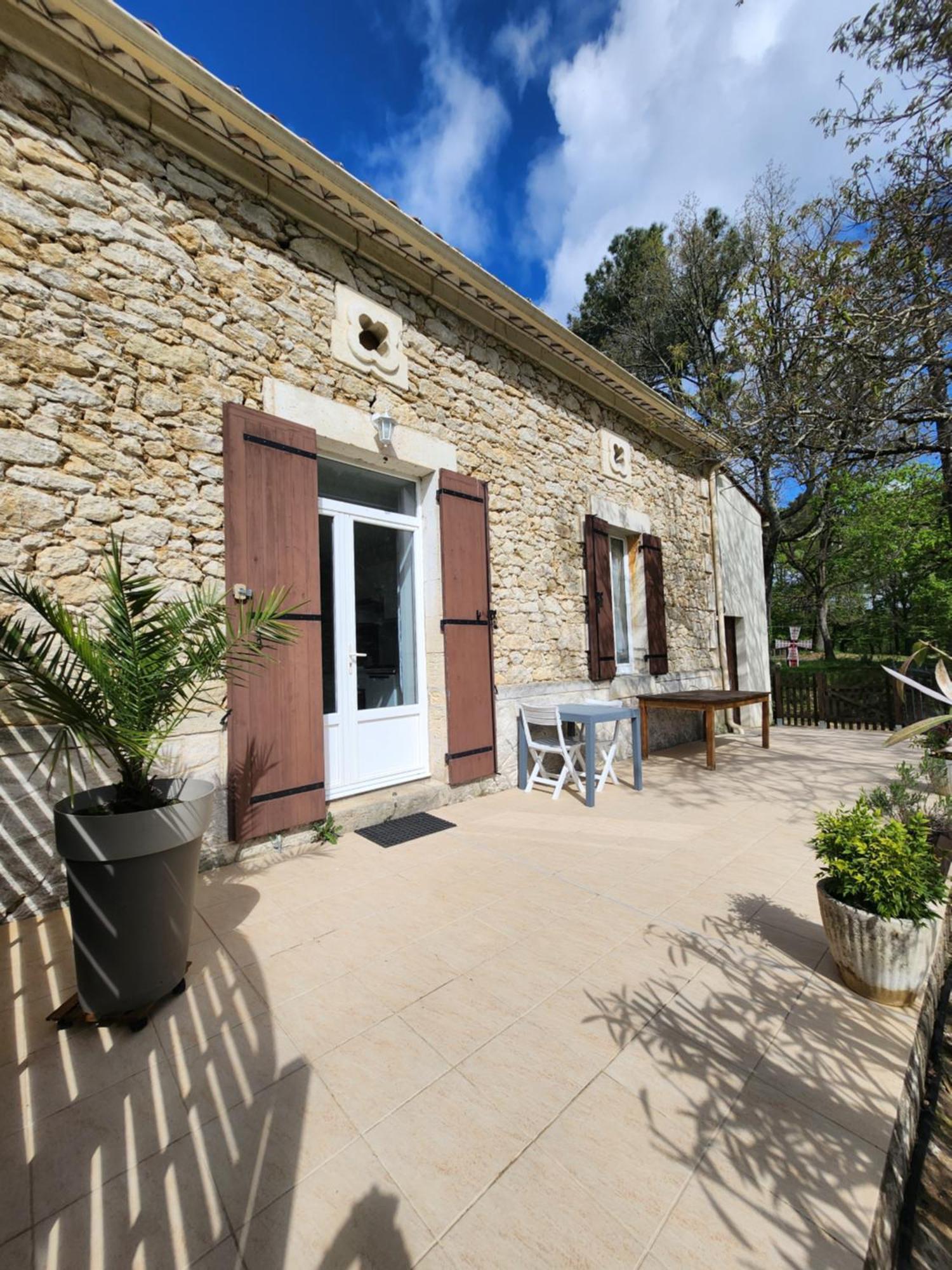 Gîte à la campagne tout confort Montazeau Exterior foto
